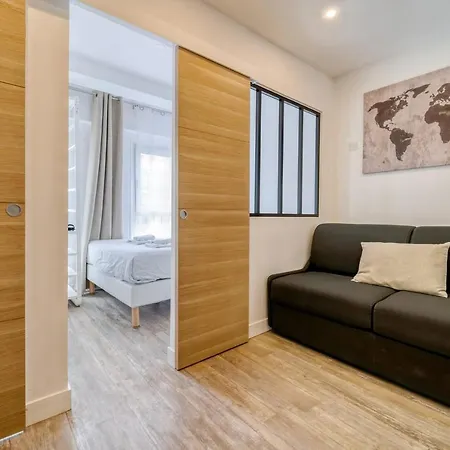 Beautiful Apartement With 2 Bedrooms In Centre Apartment