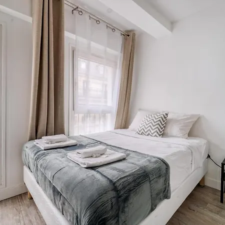 Beautiful Apartement With 2 Bedrooms In Centre * Paris