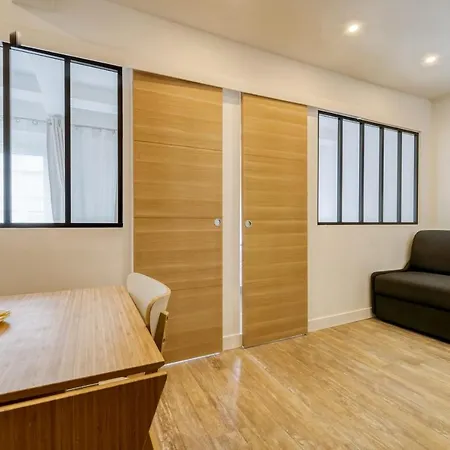 Beautiful Apartement With 2 Bedrooms In Centre Paris